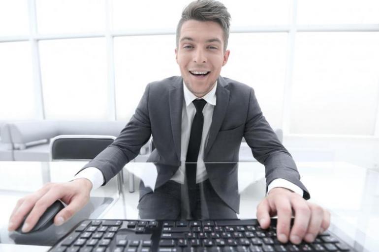 Postularse sin filtro a ofertas de empleo puede ser una pérdida de tiempo. Postularse sin filtro a ofertas de empleo puede ser una pérdida de tiempo.